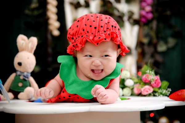 草莓宝宝的百日照2