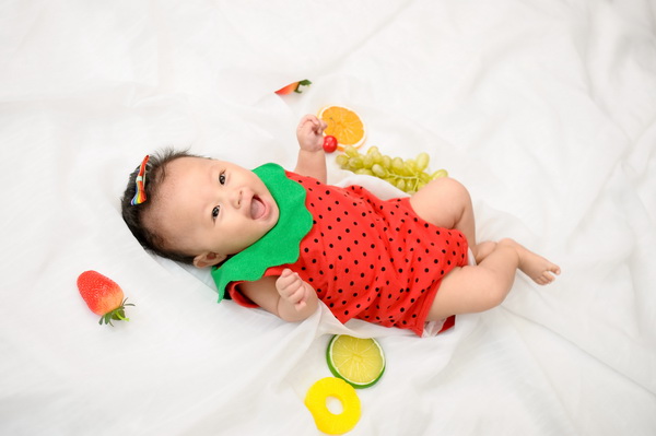 草莓宝宝的百日照4