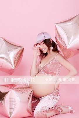 小哈比孕妇摄影作品